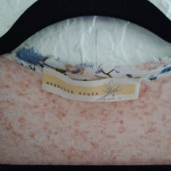 Sweater with Floral Trim - Picture 6 of 6